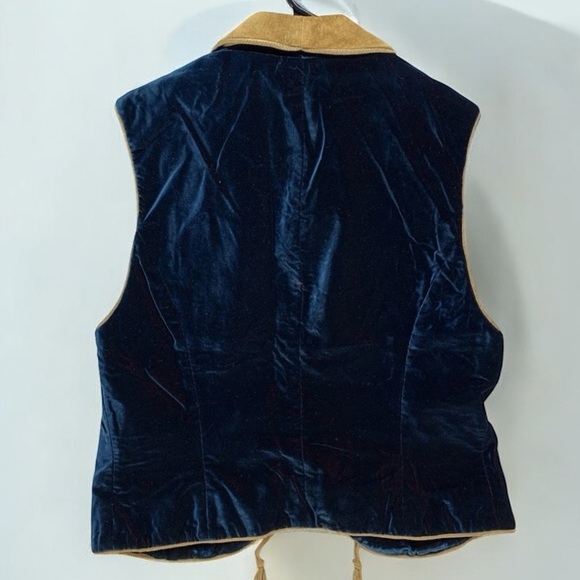 Double D Ranch beaded heavily embellished cobalt blue tasseled vest - Picture 4 of 14